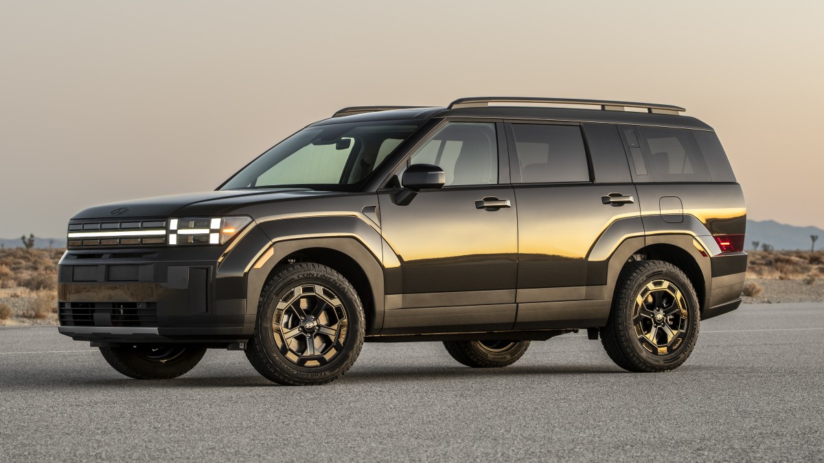 Black 2025 Hyundai Santa Fe XRT parked