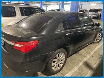 2013 Chrysler 200 Limited
