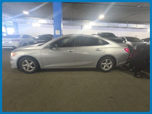 2016 Chevrolet Malibu LS 1LS