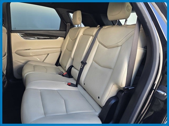 2017 Cadillac XT5 FWD