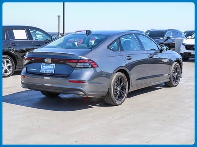 2025 Honda Accord SE