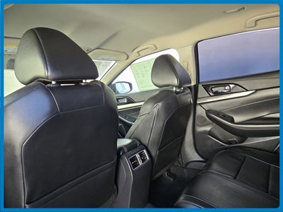 2022 Nissan Maxima SV