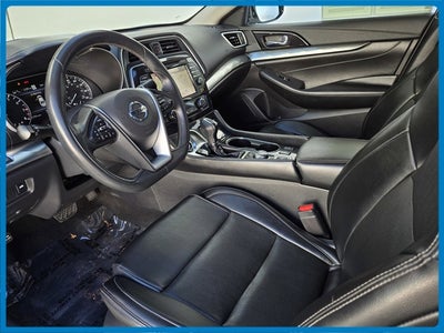 2022 Nissan Maxima SV