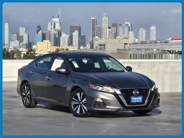 2022 Nissan Altima 2.5 SV