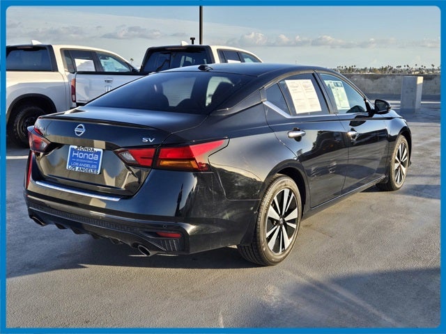 2021 Nissan Altima 2.5 SV