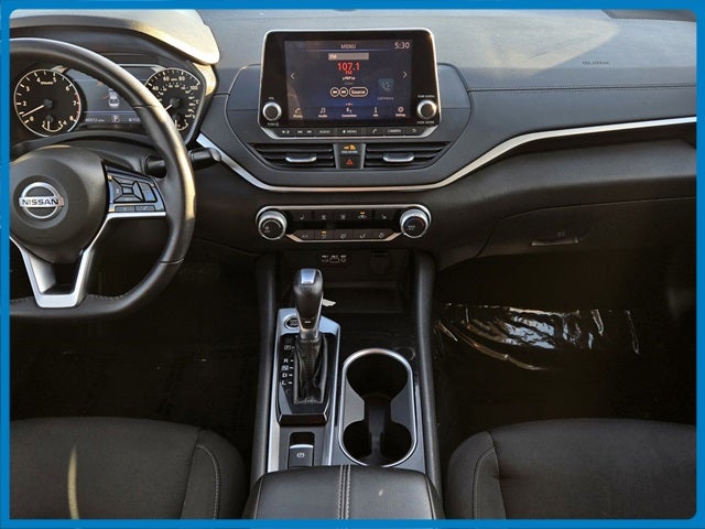 2021 Nissan Altima 2.5 SV