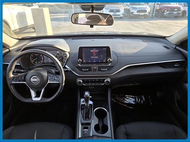 2021 Nissan Altima 2.5 SV