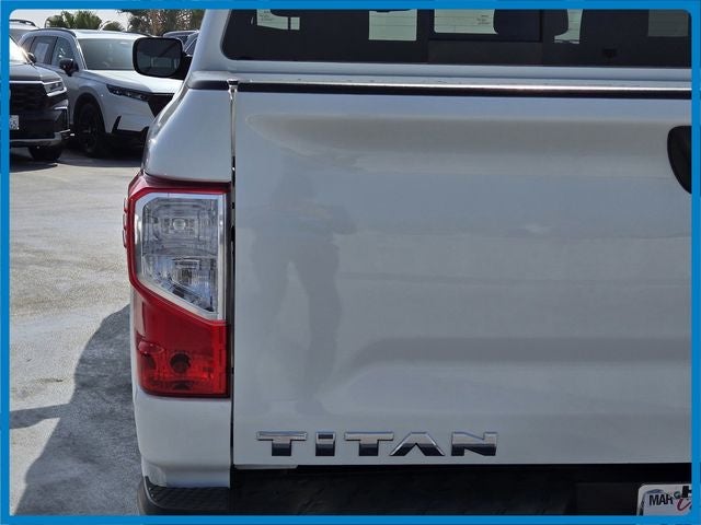 2021 Nissan Titan SV