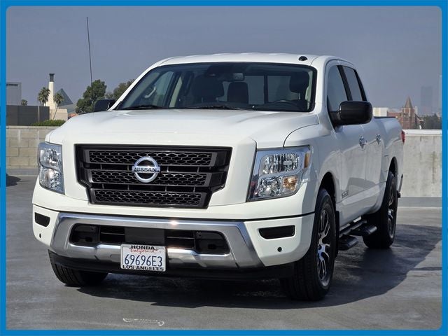2021 Nissan Titan SV