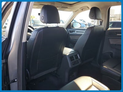 2022 Volkswagen Atlas 3.6L V6 SEL R-Line