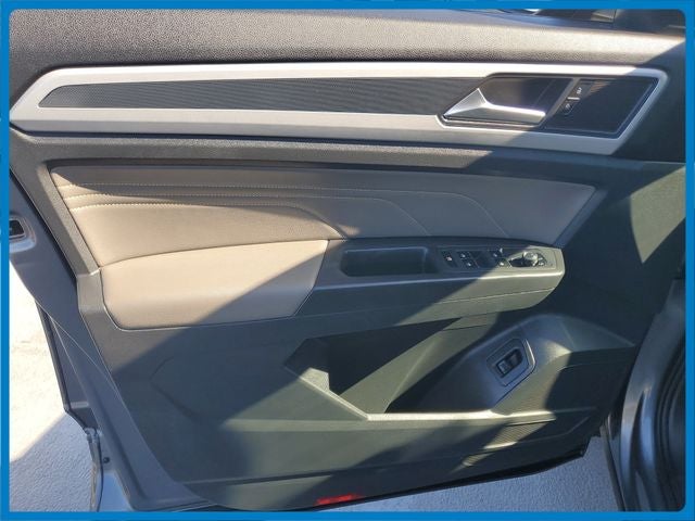 2022 Volkswagen Atlas 3.6L V6 SEL R-Line