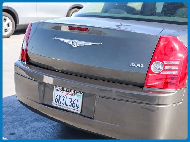 2008 Chrysler 300 LX