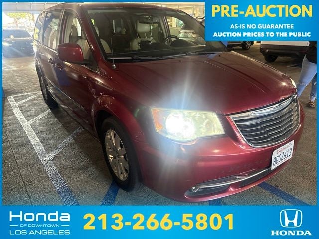 2012 Chrysler Town & Country Touring