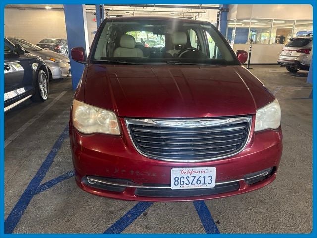 2012 Chrysler Town & Country Touring
