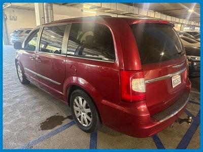 2012 Chrysler Town & Country Touring