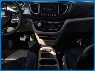 2018 Chrysler Pacifica Hybrid Touring Plus