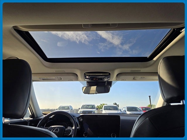 2023 Lexus NX 350h Premium