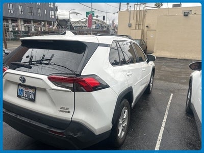 2019 Toyota RAV4 Hybrid XLE