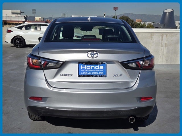 2019 Toyota Yaris XLE