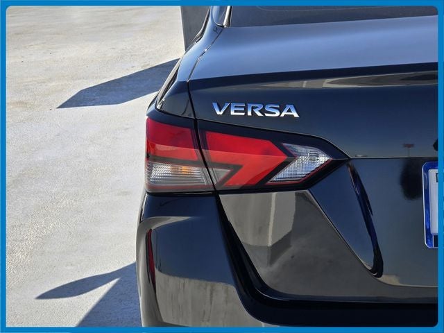 2022 Nissan Versa 1.6 S