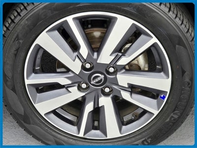 2023 Nissan Versa 1.6 SV