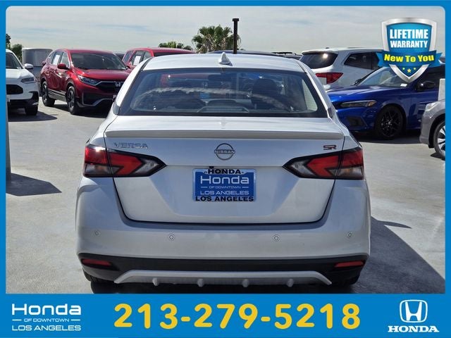 2024 Nissan Versa 1.6 SR