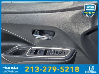 2024 Nissan Versa 1.6 SR