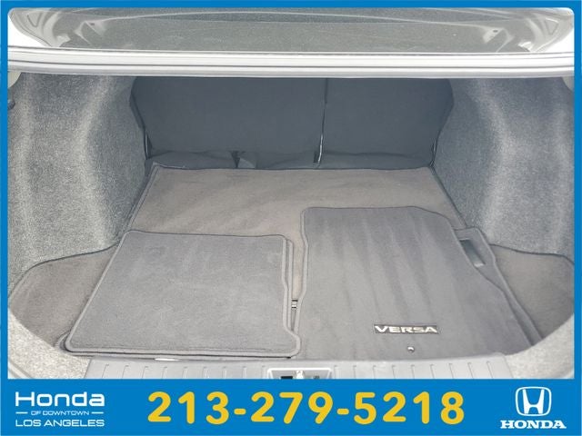 2020 Nissan Versa 1.6 SR