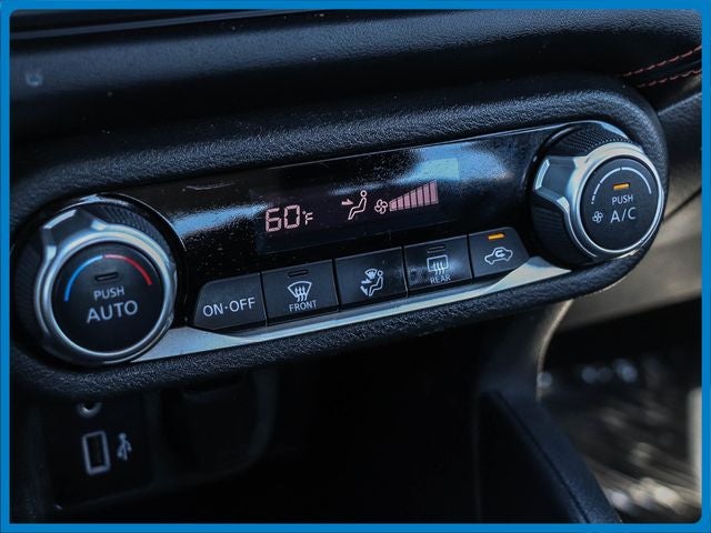 2020 Nissan Versa 1.6 SR