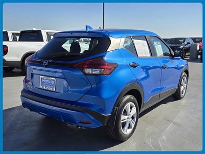 2025 Nissan Kicks Play S