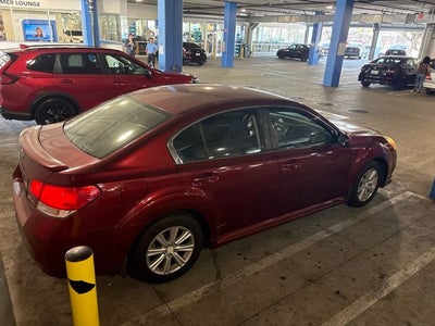 2010 Subaru Legacy 2.5i Premium