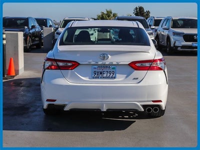 2018 Toyota Camry SE