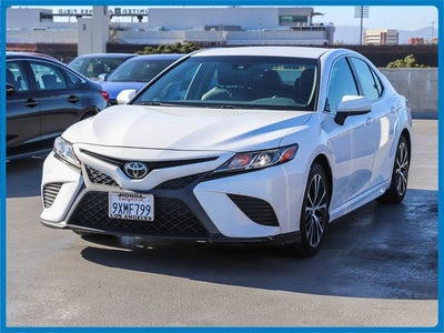 2018 Toyota Camry SE