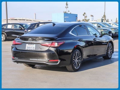 2024 Lexus ES 300h