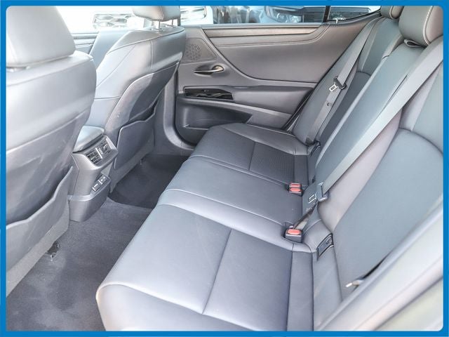 2024 Lexus ES 300h