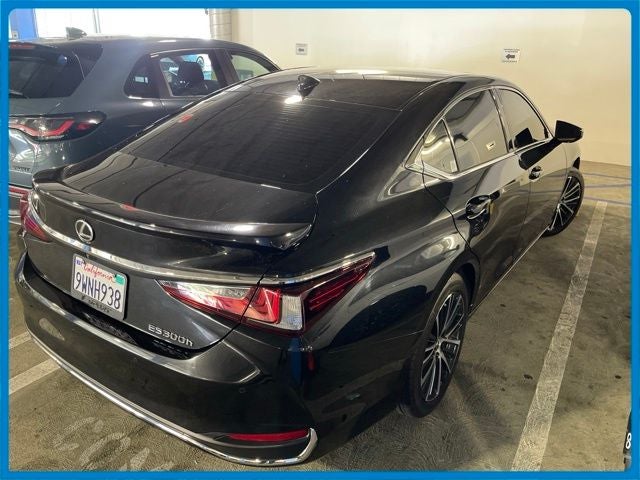 2024 Lexus ES 300h