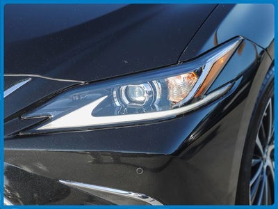 2024 Lexus ES 300h