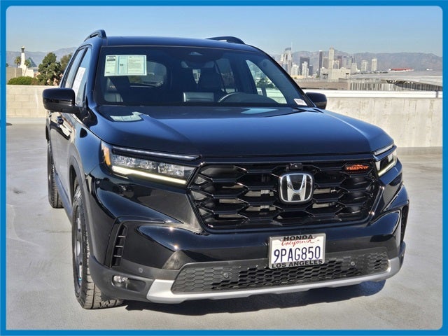 2025 Honda Pilot TrailSport