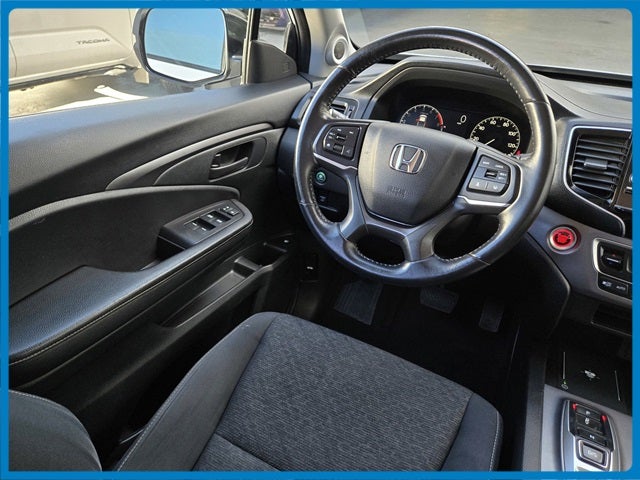 2025 Honda Ridgeline Sport