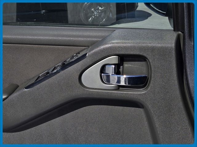 2012 Nissan Pathfinder S