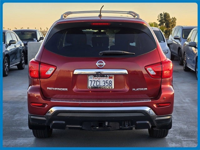 2017 Nissan Pathfinder Platinum