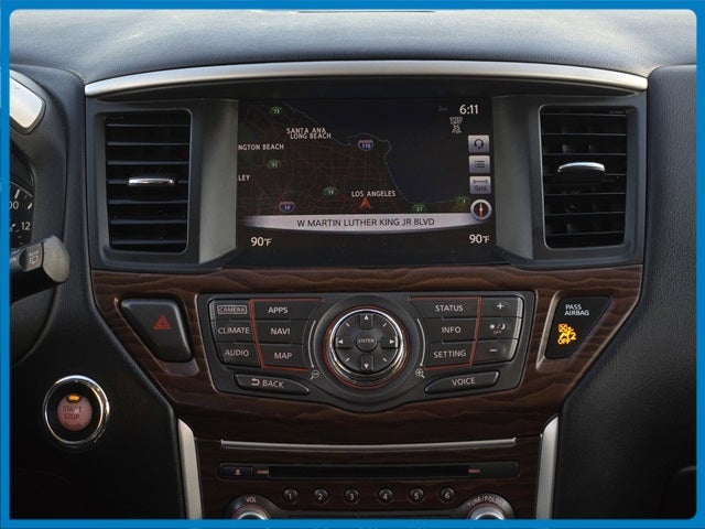 2017 Nissan Pathfinder Platinum