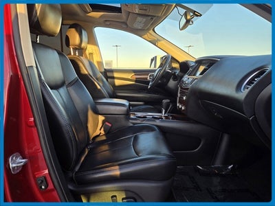 2017 Nissan Pathfinder Platinum