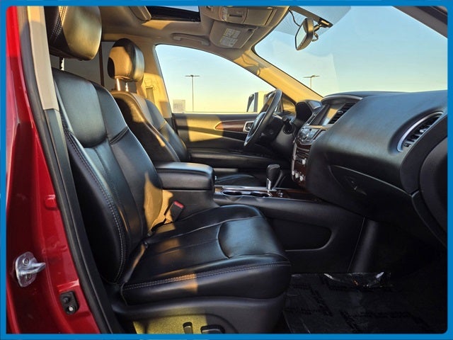 2017 Nissan Pathfinder Platinum