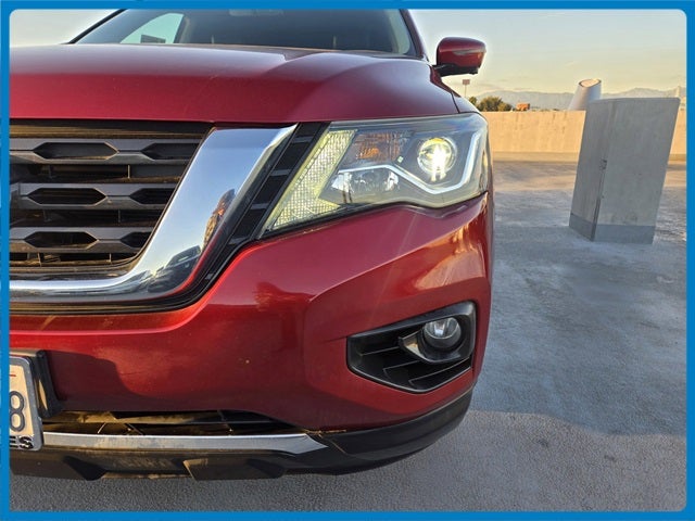 2017 Nissan Pathfinder Platinum