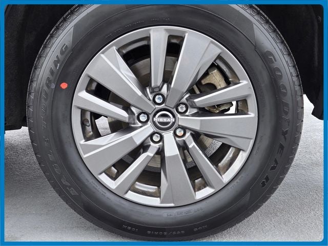 2022 Nissan Pathfinder S