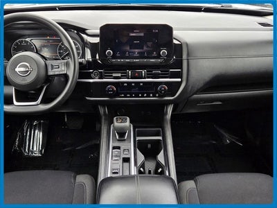 2022 Nissan Pathfinder S