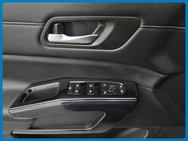 2022 Nissan Pathfinder S