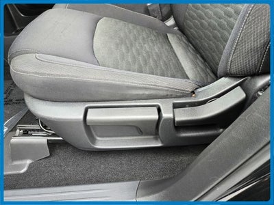 2022 Nissan Pathfinder S