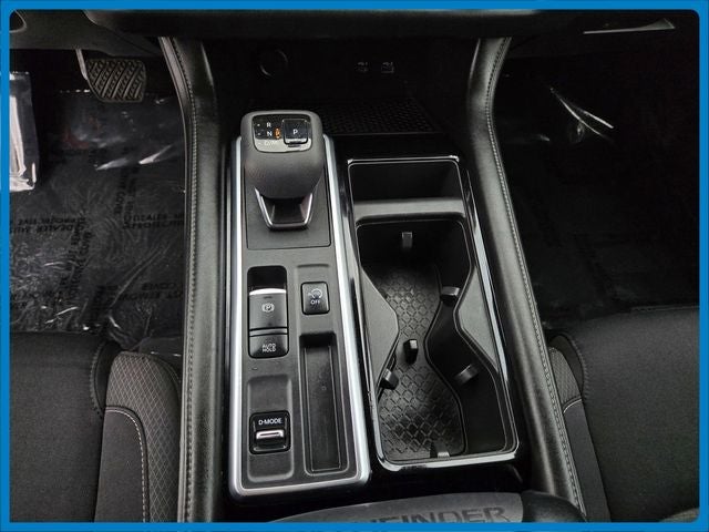 2022 Nissan Pathfinder S